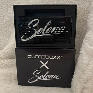 Brand New Selena Bumpboxx